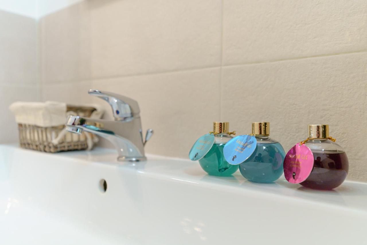 シラクーサLatieri'S Loftアパートメント エクステリア 写真